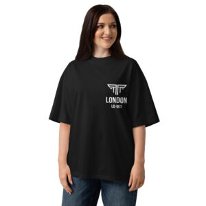 London Cyberpunk T-Shirt – Futuristic Underground Streetwear with Neon Octopus Art